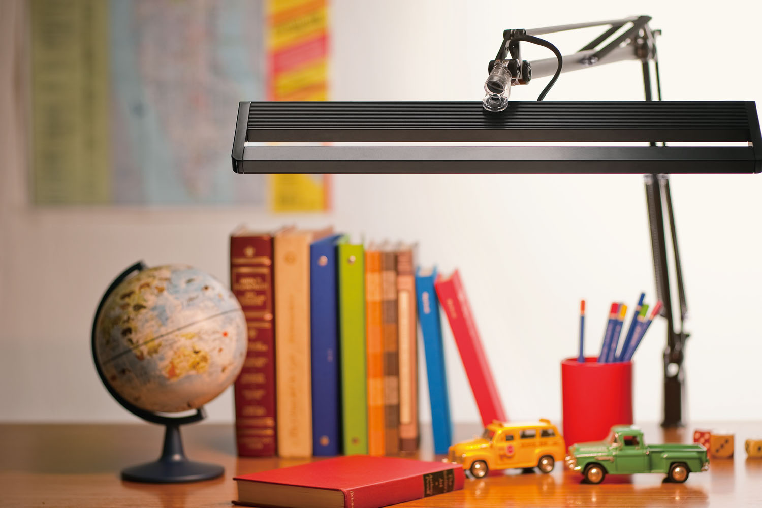 山田照明 Z-LIGHT LEDデスクライト 調色機能付き Z-80B Amazon | 山田照明 Z-LIGHT LEDデスクライト ホワイト 調色機能